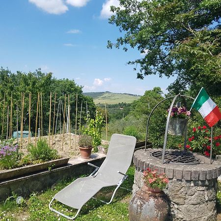 La Casa Del Susino Villa Castiglione d'Orcia Luaran gambar